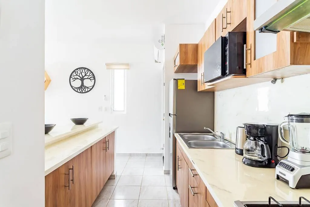 Lovely Cozy Apt W/Pool 2 Bedrooms. Great Location! Puerto Morelos